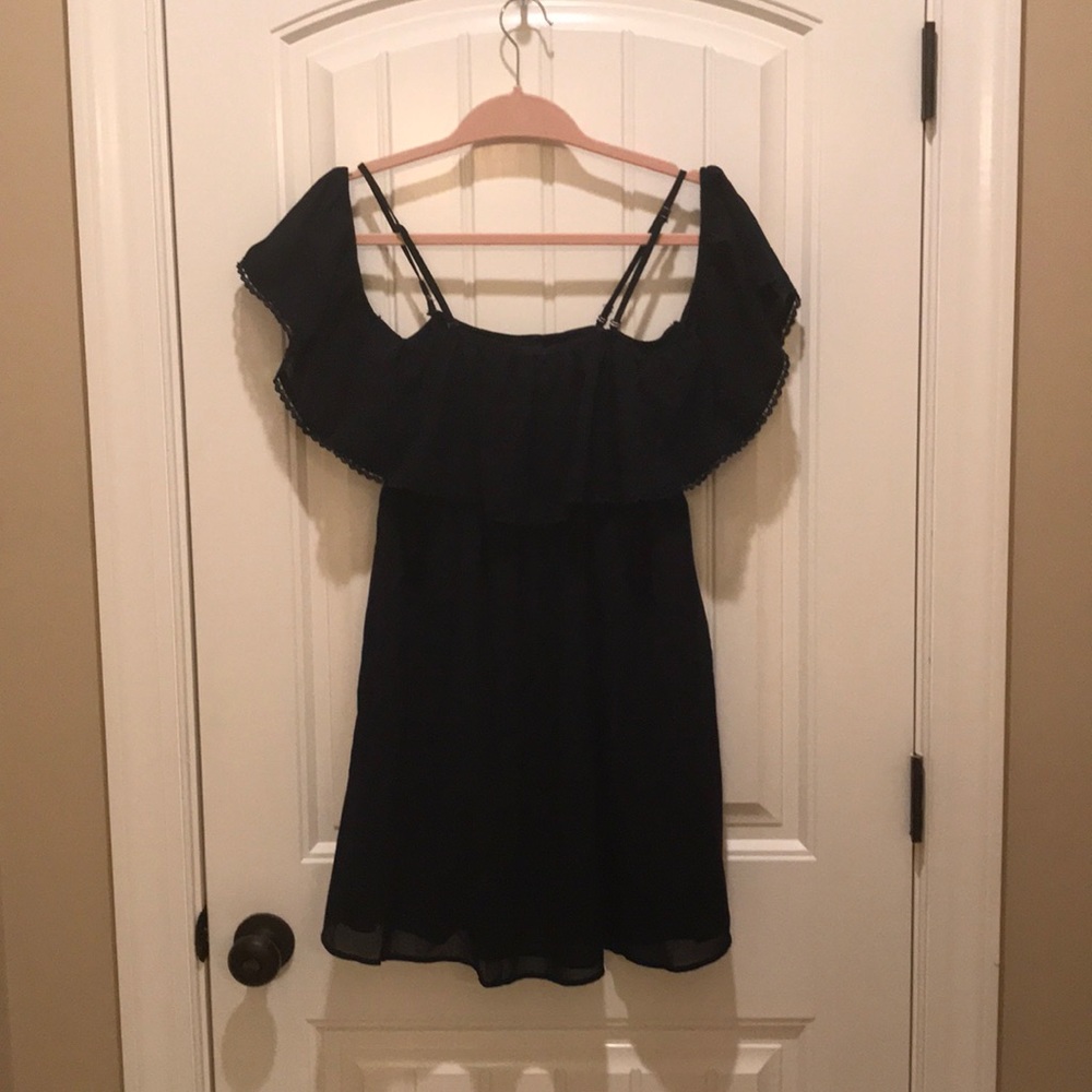 Navy blue off the shoulder dress w/detach straps